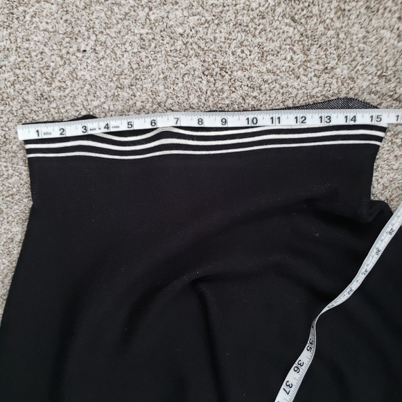 Skirt - Picture 2 of 3